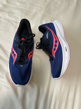 Saucony Ride 15 Men size 11.5